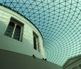 Museum-visitors